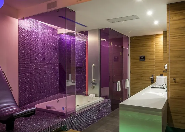 Hotel V Boutique Periferico Sur *